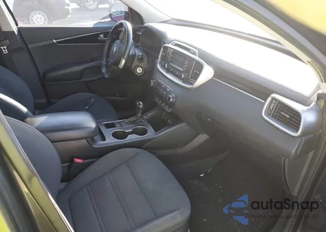 2016 Kia Sorento 2.4L Lx from USA, damaged, VIN 5XYPG4A32GG114970